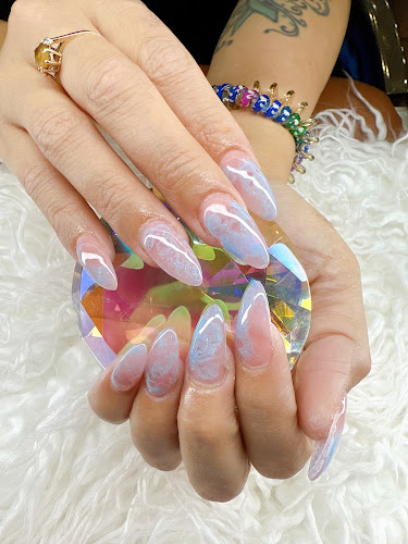 Spa cific Nails