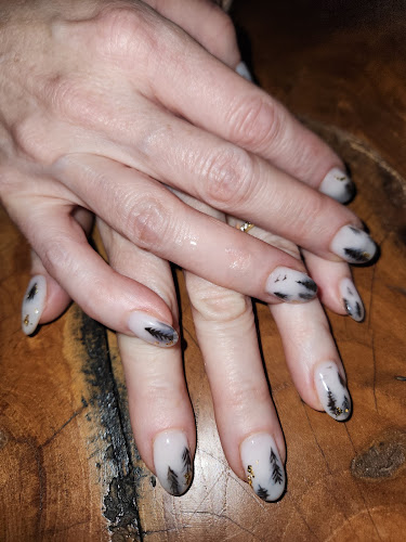 Angelic Air Beauty Lounge