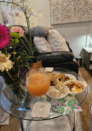 At the Lake Spa & Studio