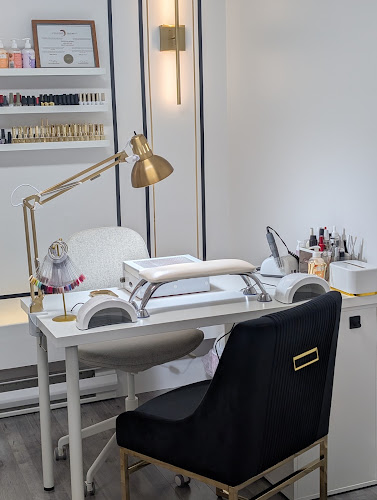 ECLAT NAILS STUDIO