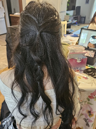 Essential Elegance Hair & Massage