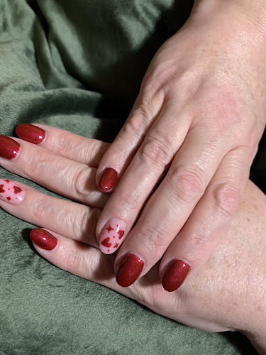 Essential Nail & Spa