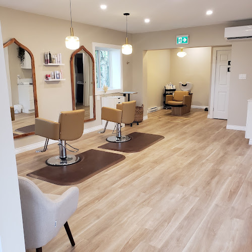 LUX Beauty Bar