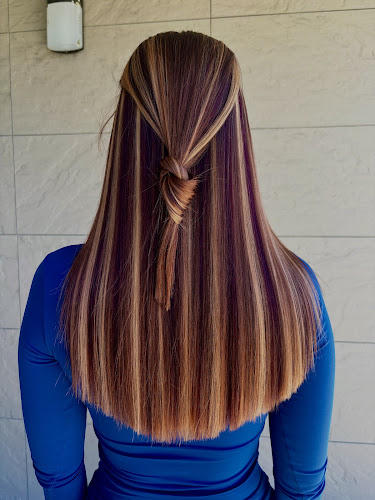 Urban Salon