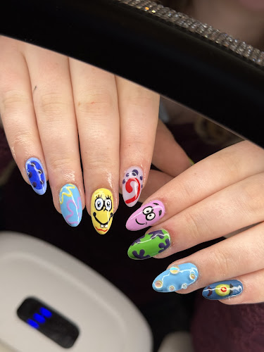 Amour nails
