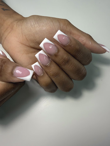 EnvyNailHaven, nail salon in Dartmouth, Nova Scotia