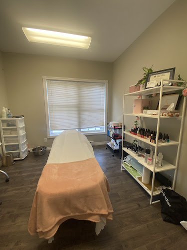 Gravity Beauty Lounge