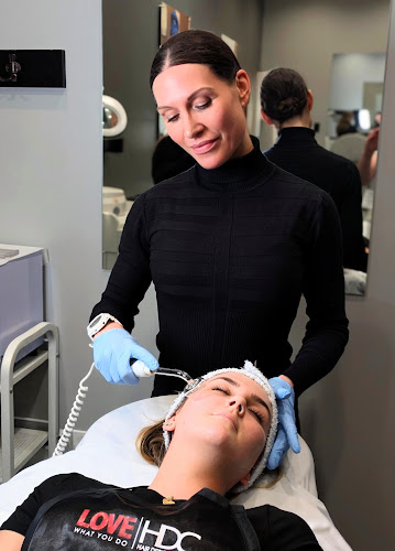 HDC - College of Hair & Aesthetics