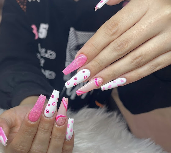 Illuminating Beauty Parlour