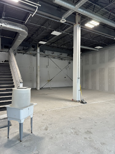 One of One Beauty Studio & Supplies