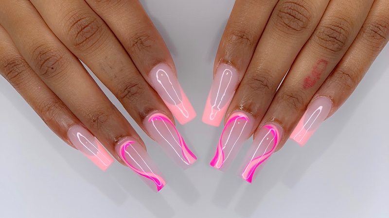 T A Nails