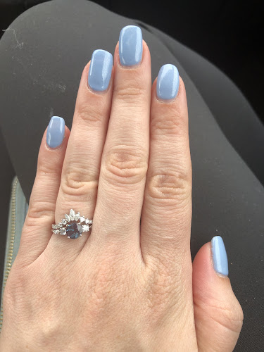 2 Waves Beauty Bar, nail salon in Kingsville, Ontario