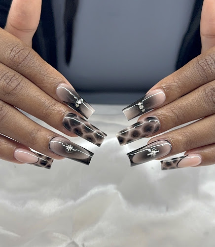 9Shape Nails