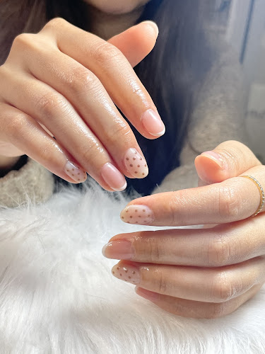 Amée De Nails & Beauty