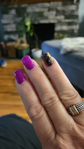 Artistic nails
