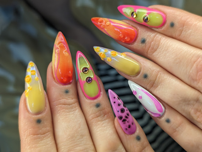Aura Nail Studio
