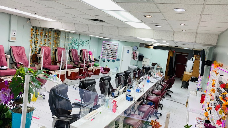 Aurora Nail Bar