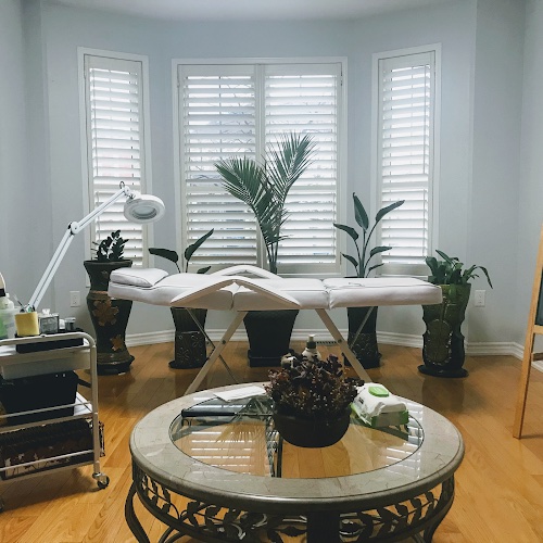Best Nail N Eyelash Extensions