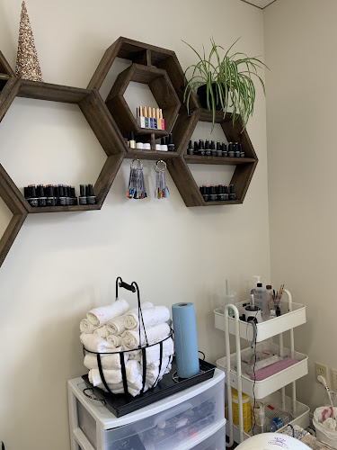 Boho Beauty Bar, nail salon in Fort Frances, Ontario