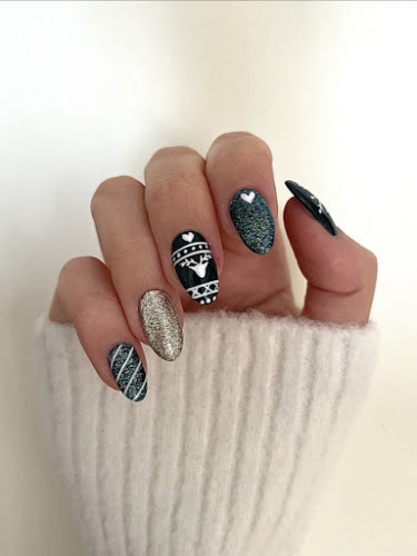 Boujee Beauty | Nails on Danforth