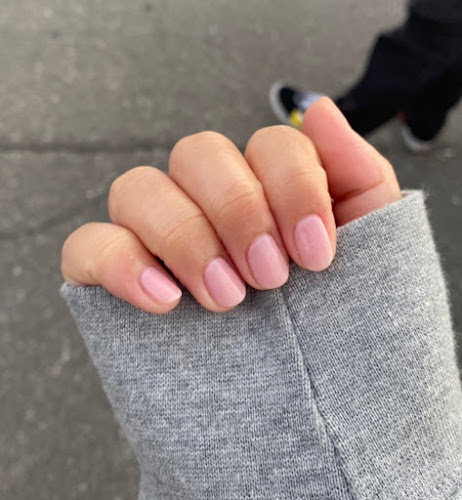 Buff Nail Lounge