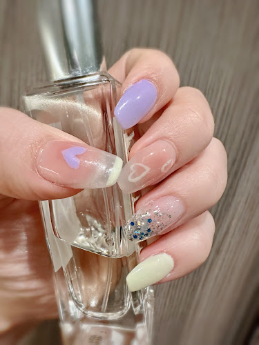 Bunny nails