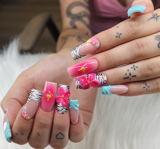 Ceci’s Nails