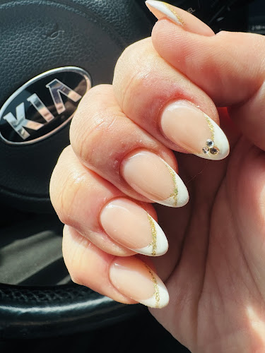 ChiChi nails and spa