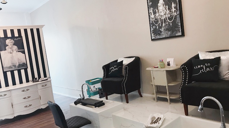 Classic Beauty Spa, nail salon in Renfrew, Ontario