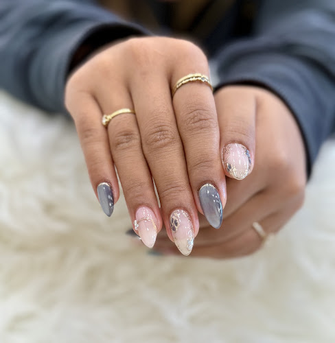 Confident Nails Thornhill