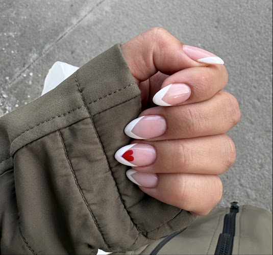 Custom Nails