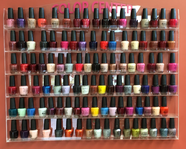 D.N. Nails & Spa