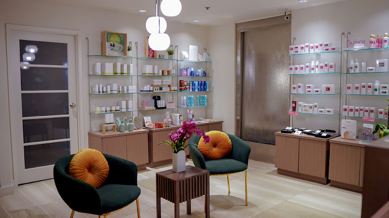 Damara Day Spa - Yorkville
