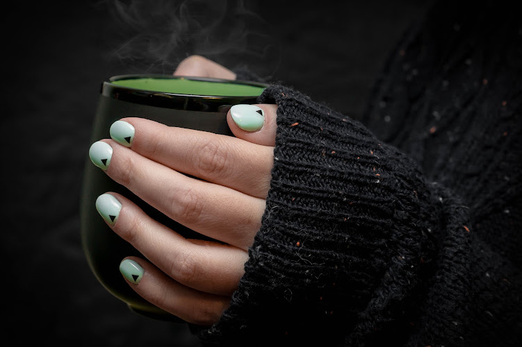 Diamond Nails, nail salon in Niagara-on-the-Lake, Ontario