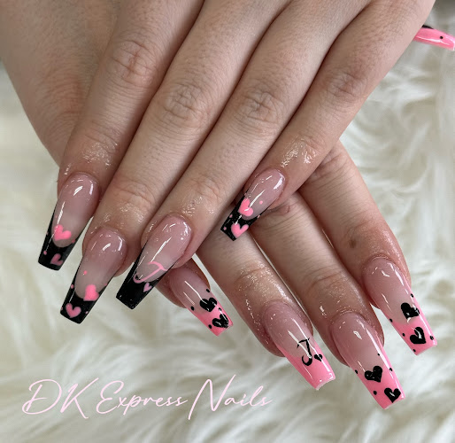 DK's Express Nails
