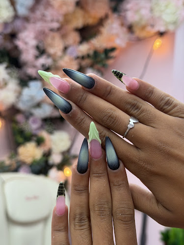Dope Nails