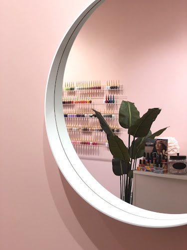 Emily House Nail Studio @ dundas