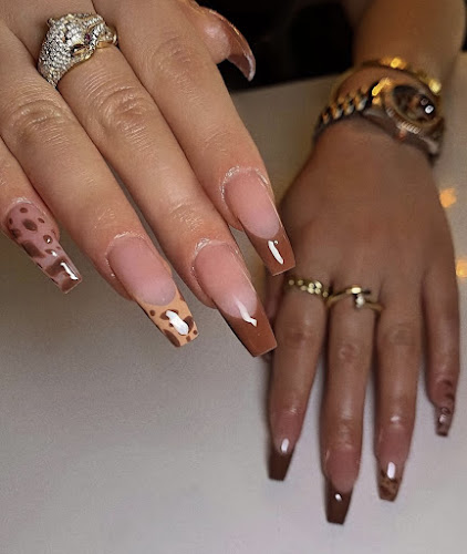 Eronitanails