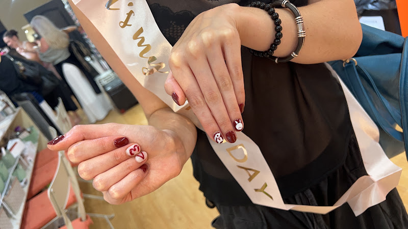 Essential Beauty Bar