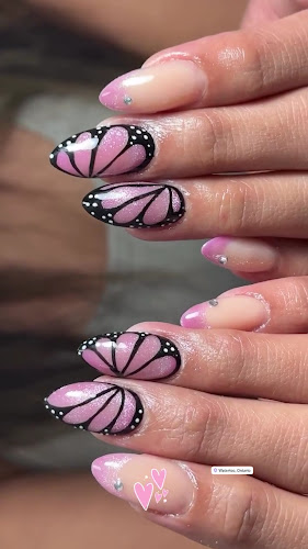 Extraordinary Nailz