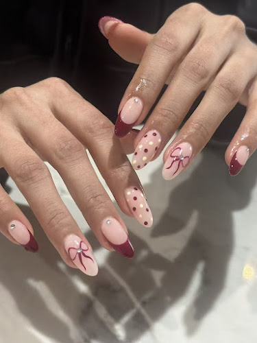 Favourite Nails & spa