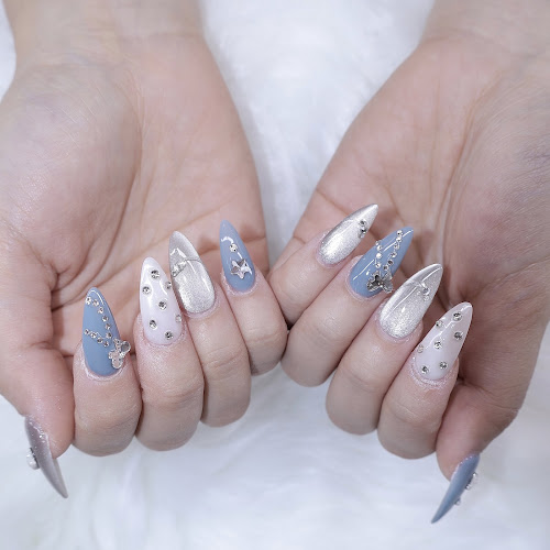 Friendly Nails & Spa