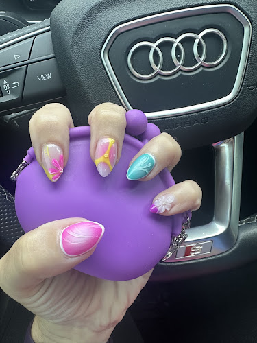 GOAT NAILS