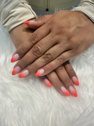 Gossip nails and spa Mississauga