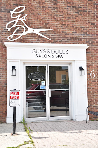 Guys & Dolls Salon & Spa