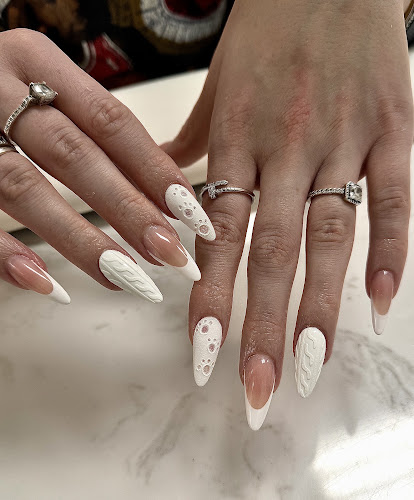 Hamilton Nail Bar_Pedi N Nail