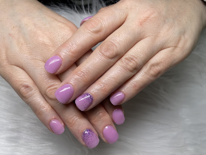 HANA NAILS & BEAUTY SALON