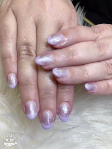 Happy Nail