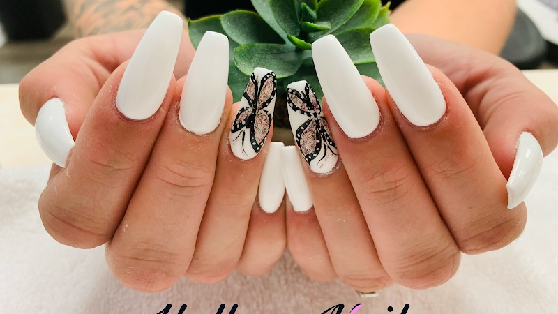 Hellen Nails
