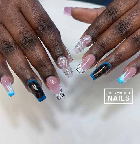 Hollywood Nails